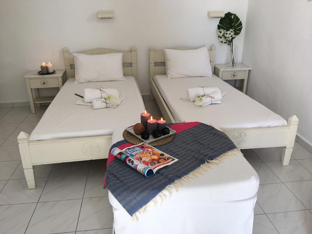 Megas Rooms Тоурлос Экстерьер фото